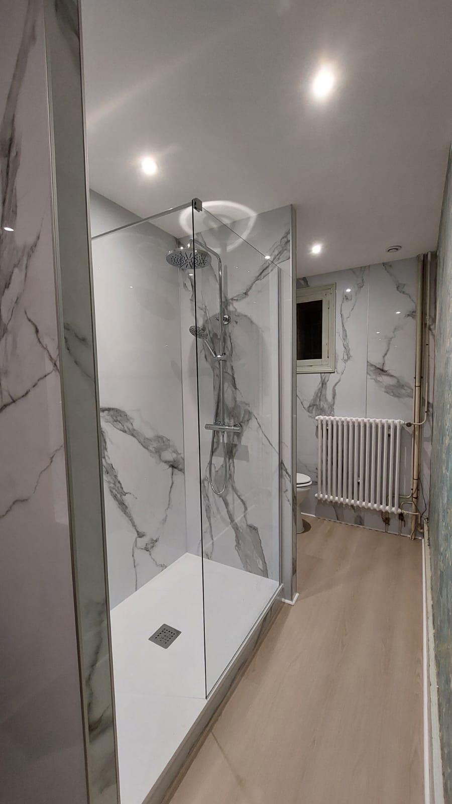 Salle de bain marbre